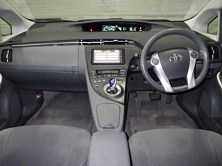 TOYOTA PRIUS 2011