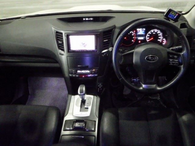SUBARU LEGACY 2013