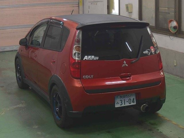 MITSUBISHI COLT 2009