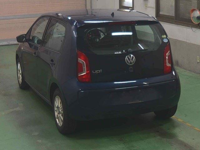 VOLKSWAGEN UP 2013
