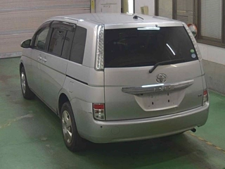 TOYOTA ISIS 2014