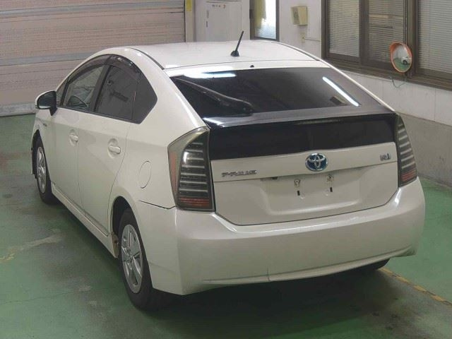 TOYOTA PRIUS 2010