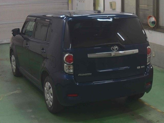 TOYOTA COROLLA RUMION 2010