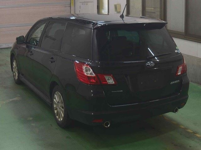 SUBARU EXIGA 2013