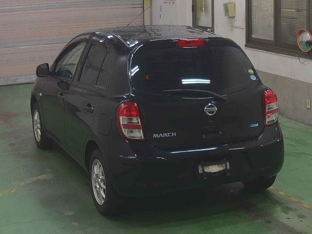 NISSAN MARCH 2013