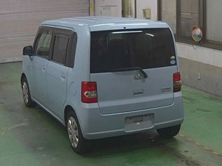 DAIHATSU MOVE CONTE 2010