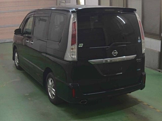 NISSAN SERENA 2013