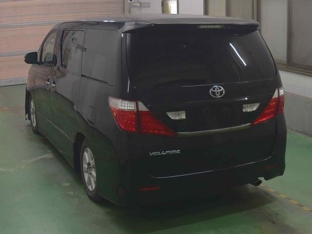 TOYOTA VELLFIRE 2011