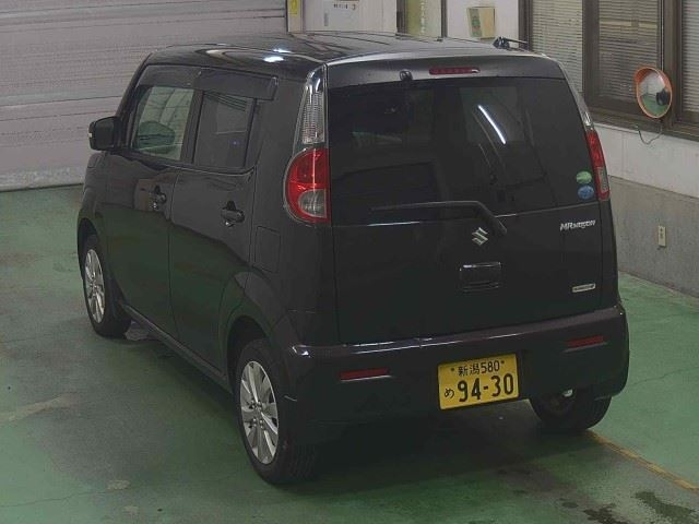 SUZUKI MRWAGON 2013