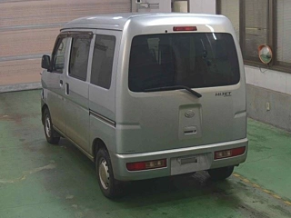 DAIHATSU HIJET VAN 2017