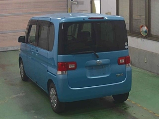 DAIHATSU TANTO 2008