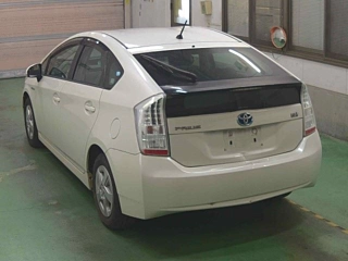 TOYOTA PRIUS 2010