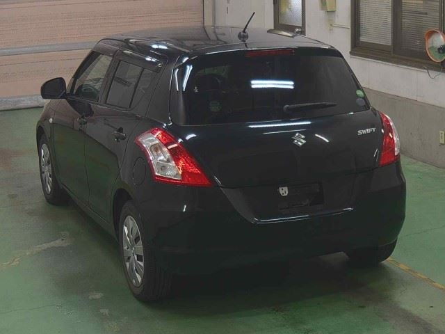 SUZUKI SWIFT 2016
