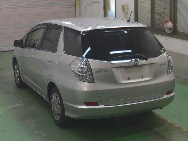 HONDA FIT SHUTTLE 2012