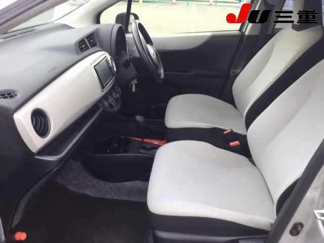TOYOTA VITZ 2014