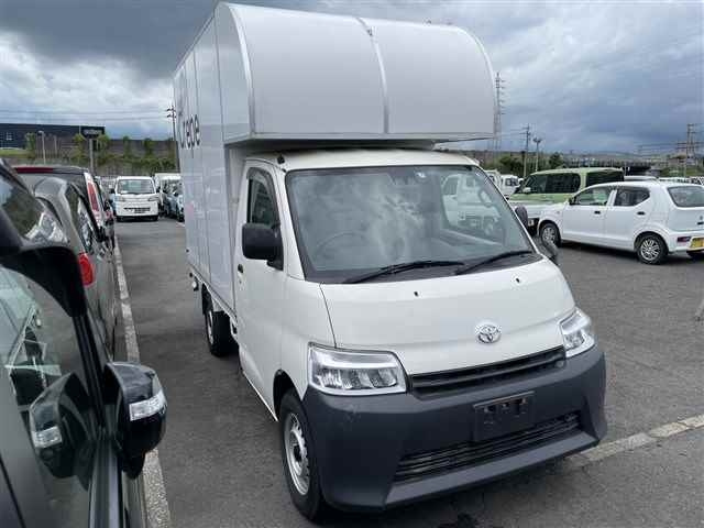 TOYOTA TOWN ACE TRUCK 2022