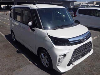 TOYOTA ROOMY 2023