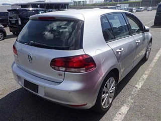 VOLKSWAGEN GOLF 2009