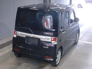 DAIHATSU TANTO 2009