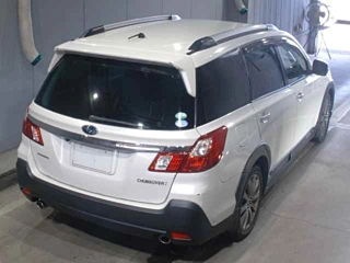SUBARU EXIGA 2015