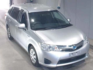 TOYOTA COROLLA FIELDER 2013