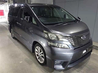 TOYOTA VELLFIRE 2010