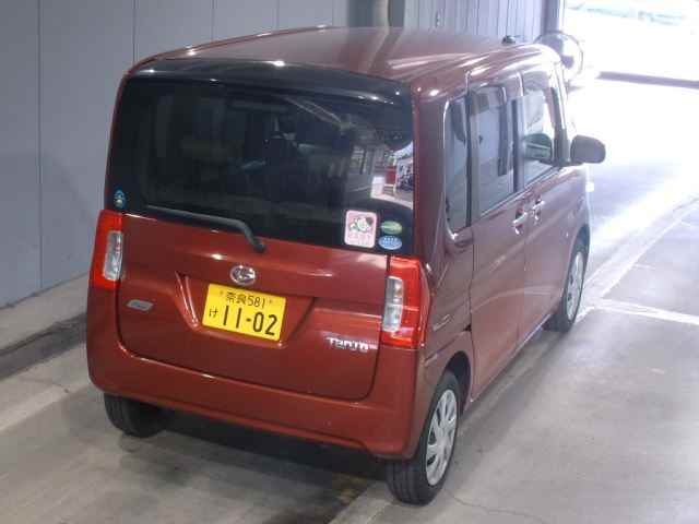 DAIHATSU TANTO 2015