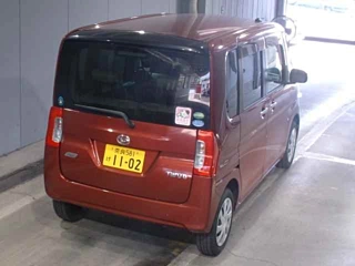 DAIHATSU TANTO 2015