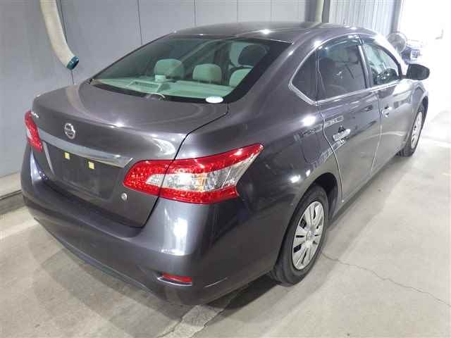 NISSAN SYLPHY 2016