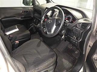 TOYOTA NOAH 2020