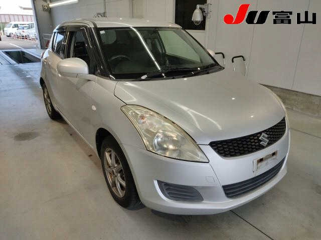 SUZUKI SWIFT 2012