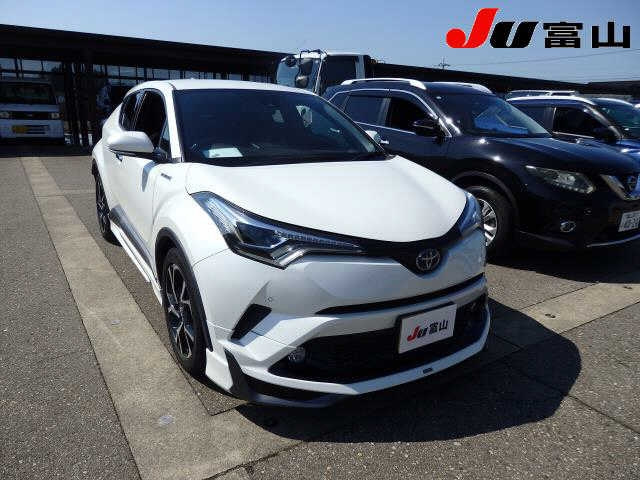 TOYOTA C-HR 2018