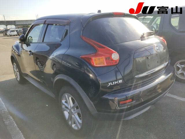NISSAN JUKE 2010