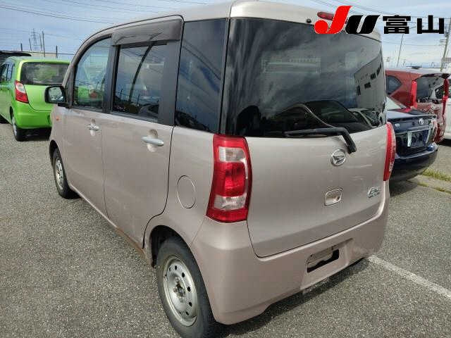 DAIHATSU TANTO EXE 2010