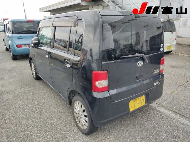 DAIHATSU MOVE CONTE 2010