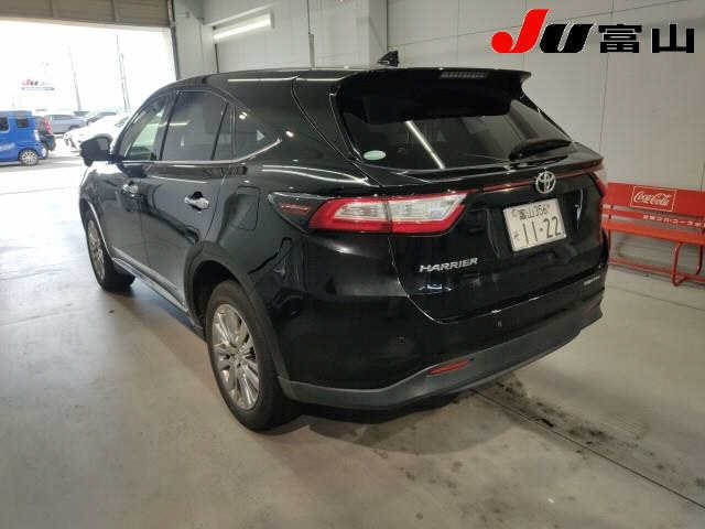 TOYOTA HARRIER 2018