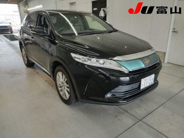 TOYOTA HARRIER 2018