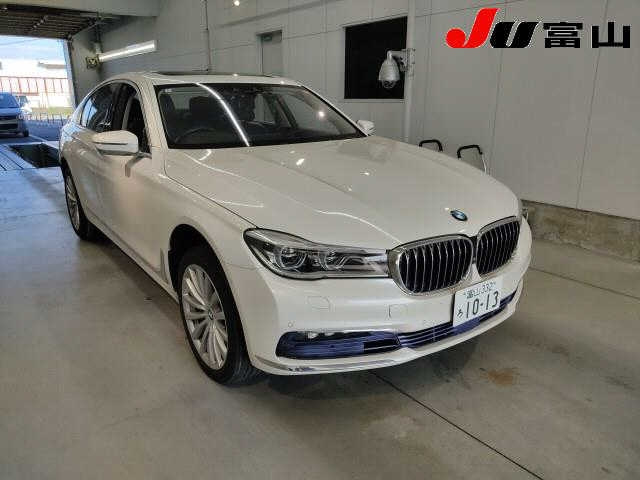BMW 7 SERIES 2016