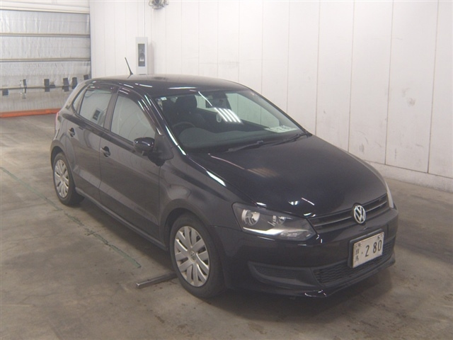 VOLKSWAGEN POLO 2010