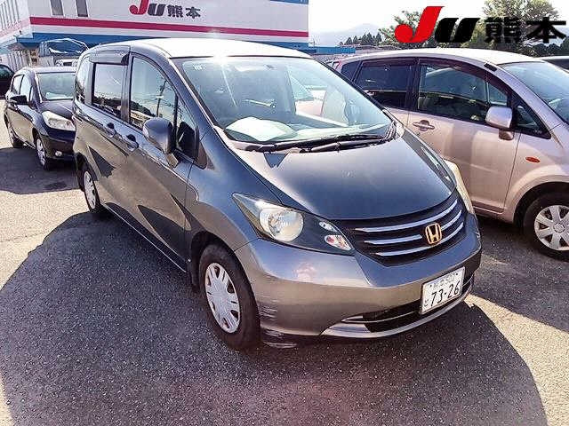HONDA FREED 2009