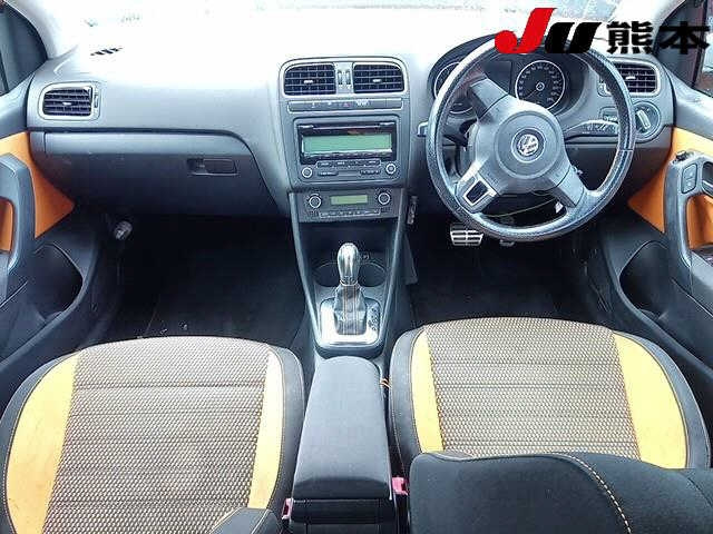 VOLKSWAGEN CROSS POLO 2011