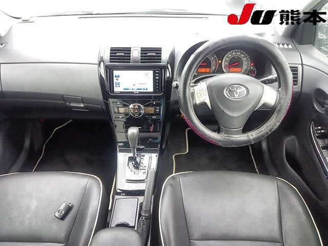 TOYOTA COROLLA FIELDER 2010