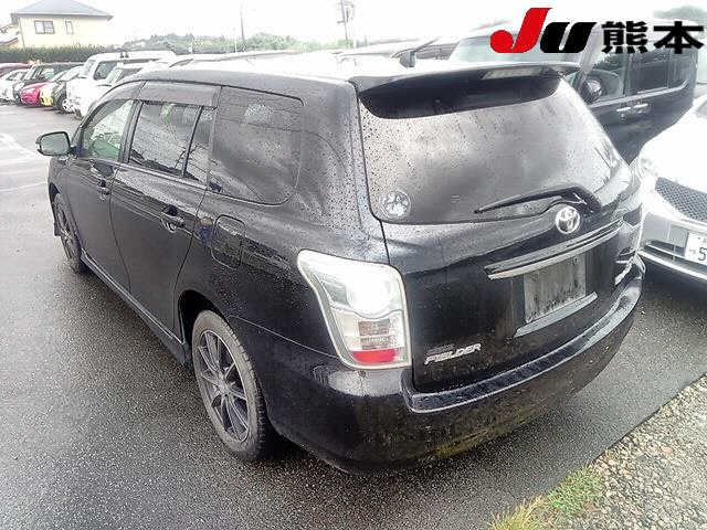 TOYOTA COROLLA FIELDER 2010