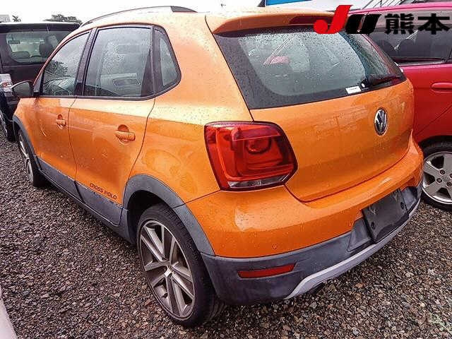 VOLKSWAGEN CROSS POLO 2011