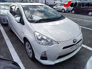 TOYOTA AQUA 2012