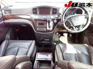 NISSAN ELGRAND 2010