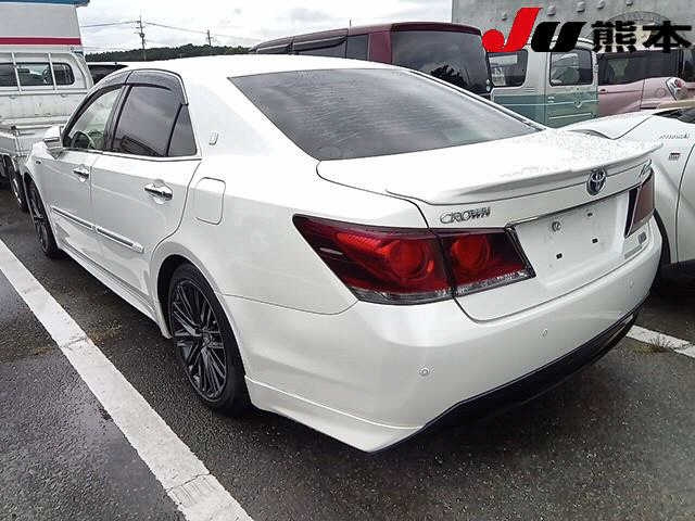 TOYOTA CROWN 2015