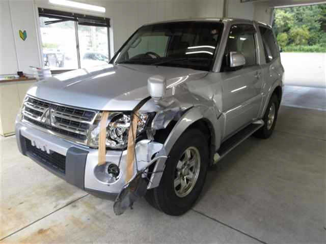 MITSUBISHI PAJERO 2008