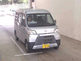 TOYOTA PIXIS VAN 2018