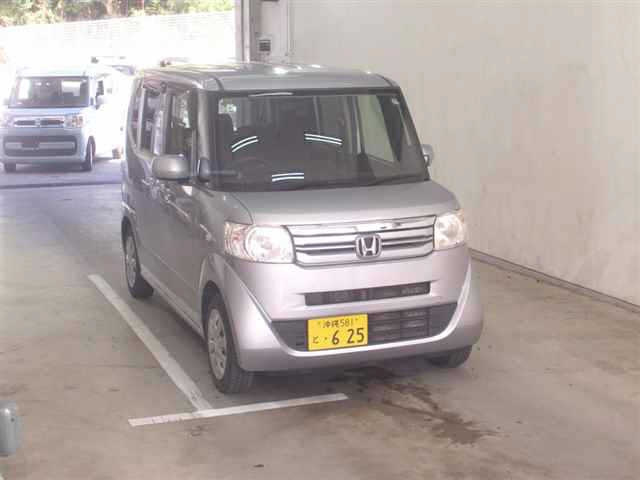 HONDA N BOX 2017